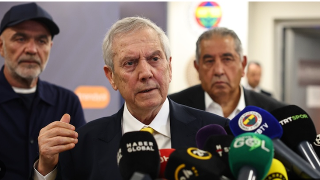 Aziz Yıldırım’dan Hakemlere Sert Tepki: “Bu Hakemler Yeteneksiz!”