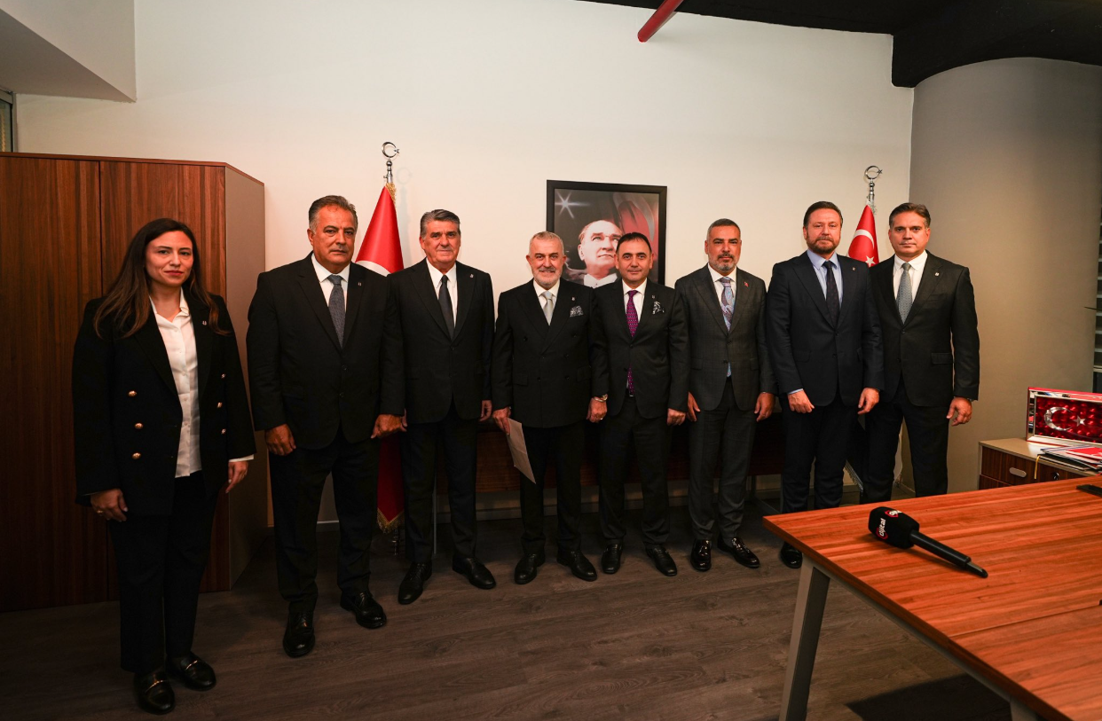 Serdal Adalı’nın Yeni Yönetiminde Kimler Var? İşte Tam Liste