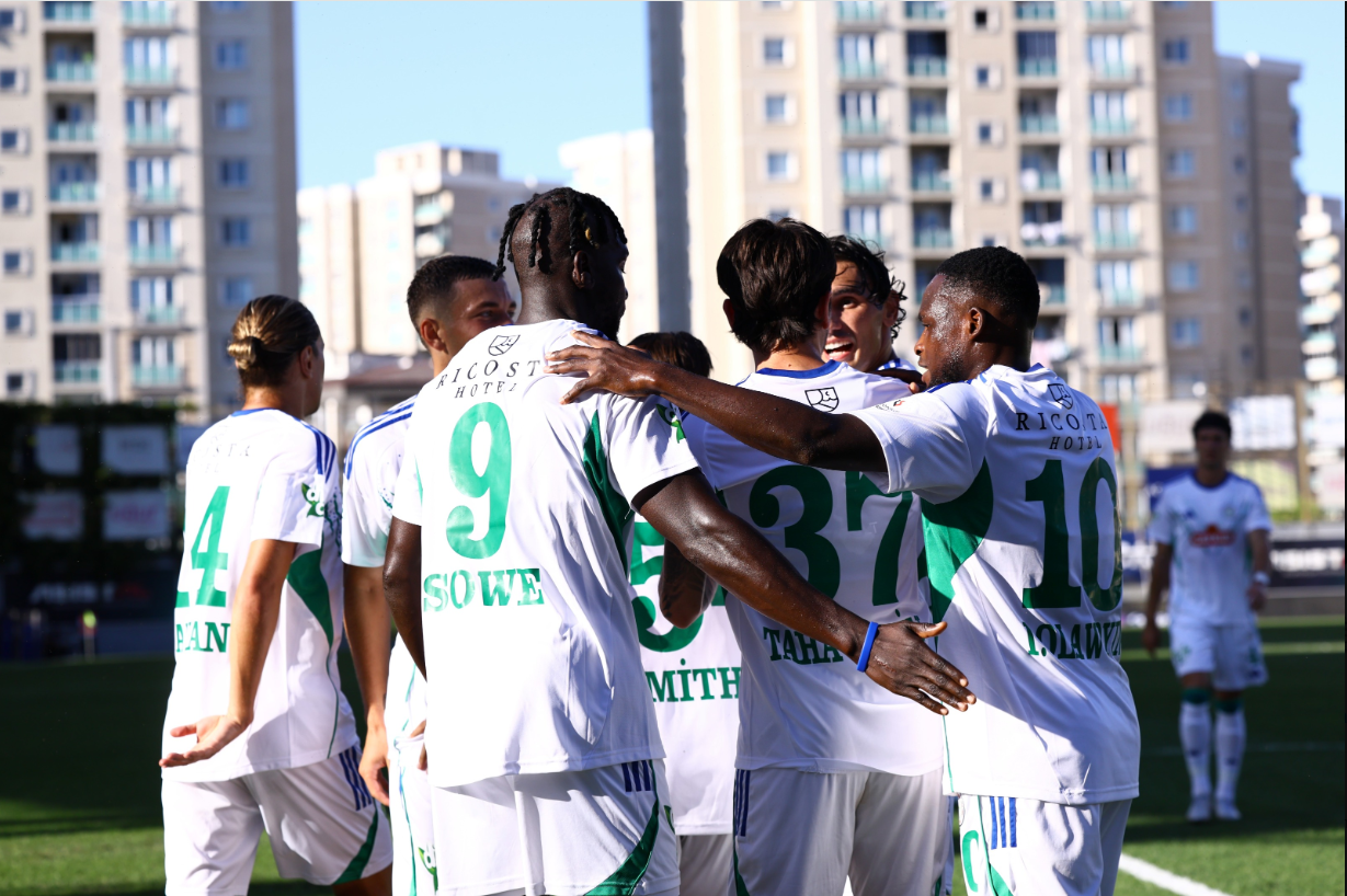 RİZE İSTANBUL’DAN GALİBİYETLE AYRILDI! Eyüpspor 0-2 Çaykur Rizespor
