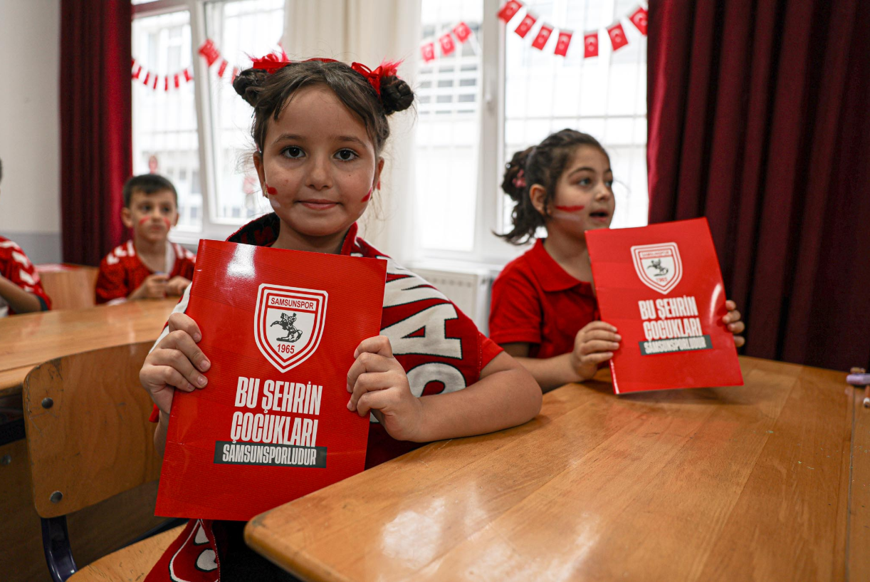SAMSUNSPOR’DAN 35 BİN ÖĞRENCİYE ANLAMLI HEDİYE!