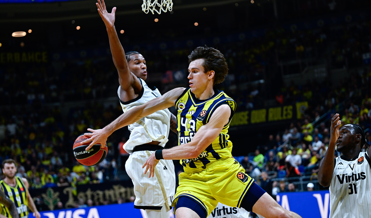 SON DAKİKA! Fenerbahçe Tarfin EuroLeague’e Galibiyetle Başladı