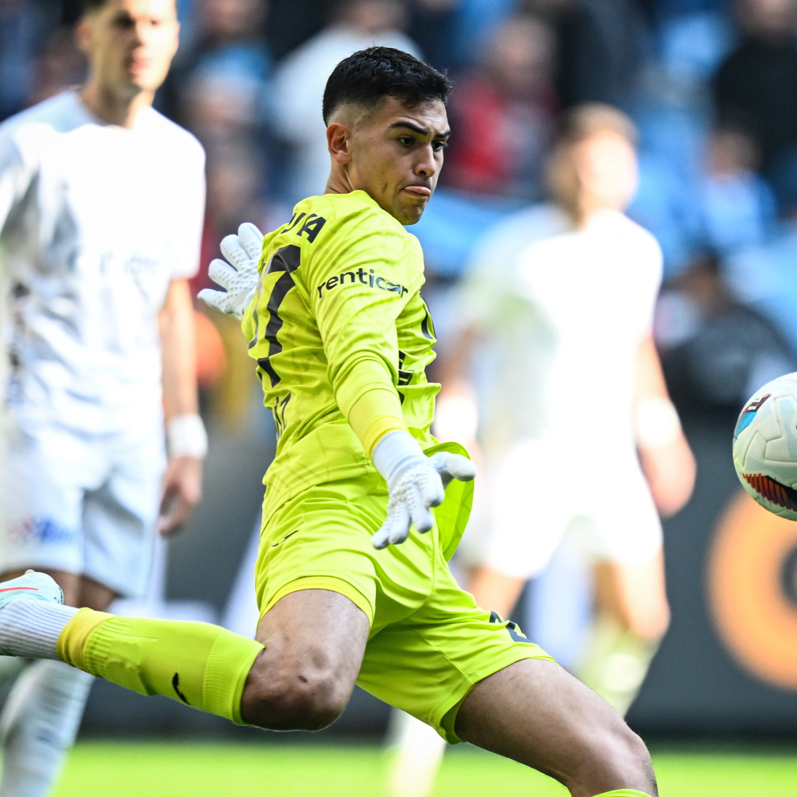 SON DAKİKA! Deniz Dönmezer İngiltere Yolcusu! Hull City ile Anlaşma Sağlandı