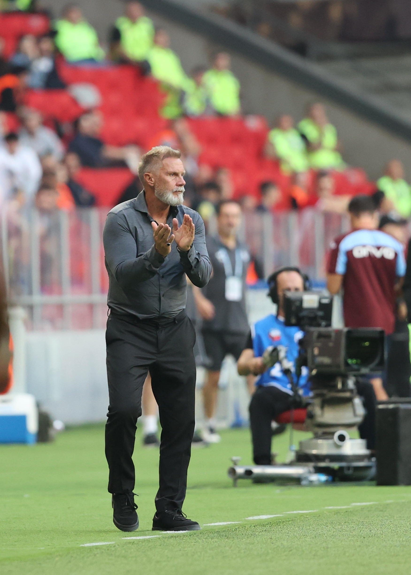 Samsunspor’da Beş Mağlubiyet Sonrası Fink Konuştu: “Ben Bir Savaşçıyım”